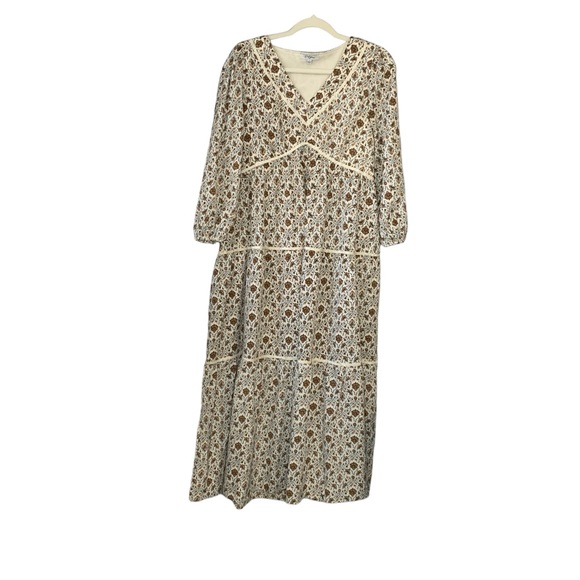 Polagram Dresses & Skirts - Polagram creme paisley prairie style tiered 3/4 length sleeve dress. Size Lg
